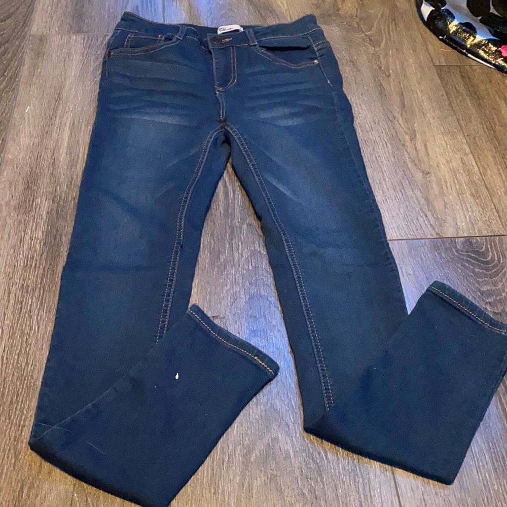Blue skinny jeans